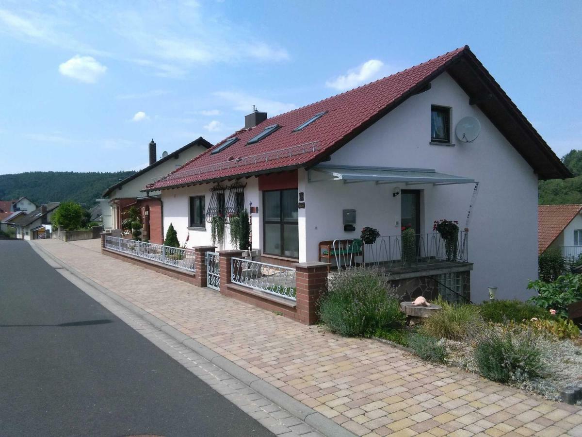 Gaestehaus Natterer - Fewo 1 Momlingen Dış mekan fotoğraf
